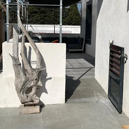 Apartament Aux 3 Domaines T2 Avec Terrasse